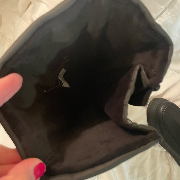 NWOT Waterproof Cold weather Boots - Picture 15 of 16